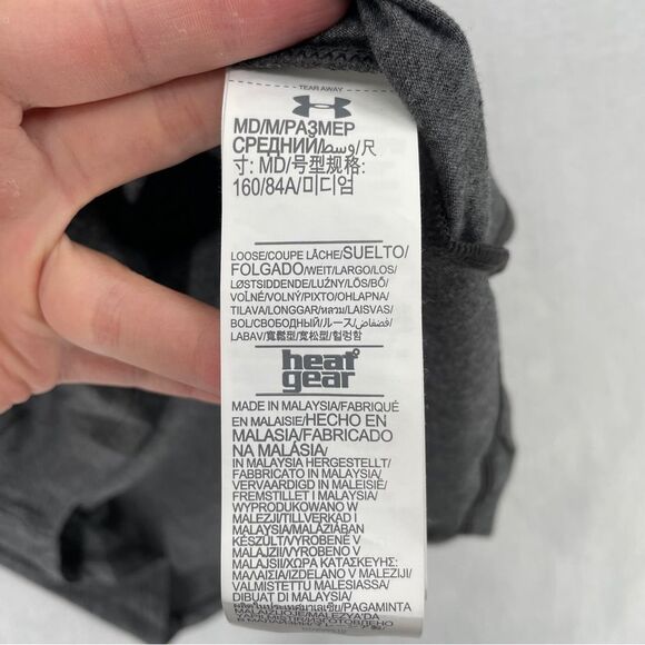 ~Under Armour Women's Muscle Tee NWT M - Picture 9 of 10